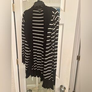 White House Black Market Black and White Knit Top